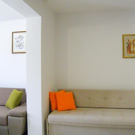 Lada Apartmani Novalja Exteriör bild